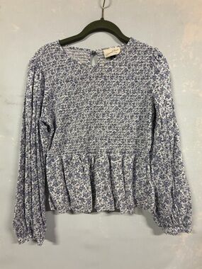 Universal Thread Medium White and Blue Floral Ribbed Peplum Top